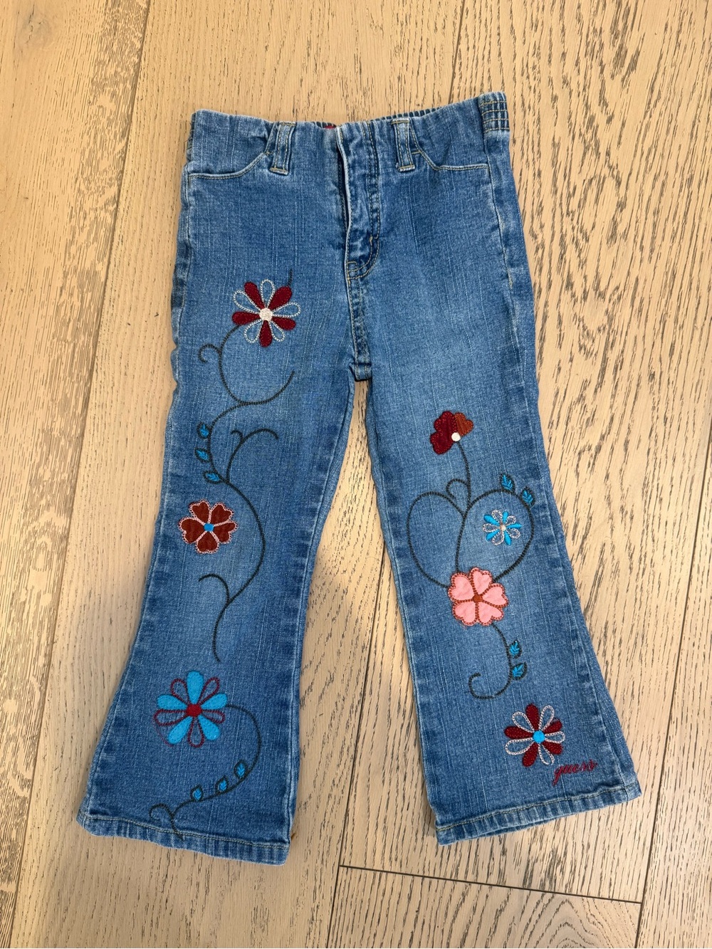 Guess Blue Jeans with Multicolor Floral Embroidery size 3T